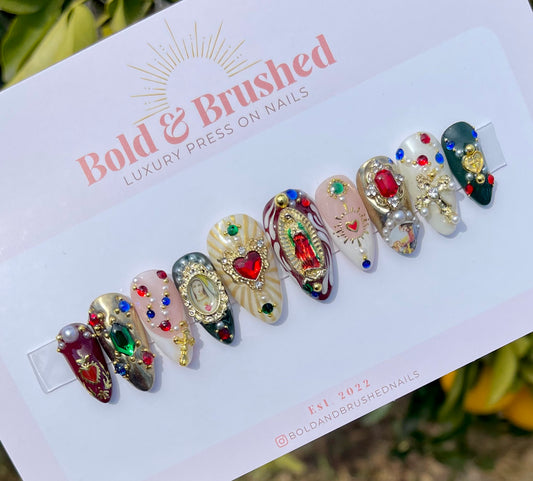 Romeo & Juliet, Rosary Embellished Press On Nail Set