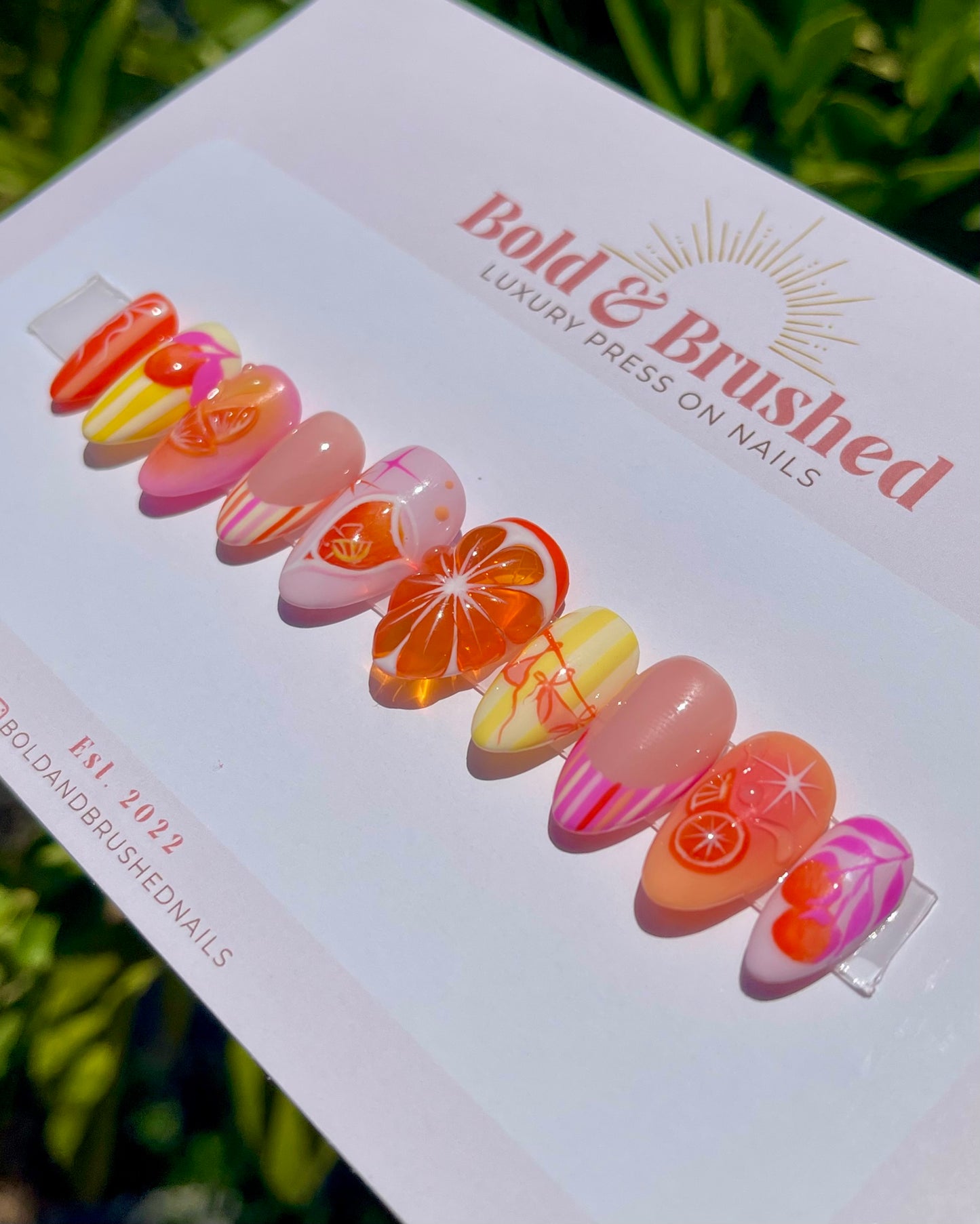 Spritzy Citrus Press On Nail Set