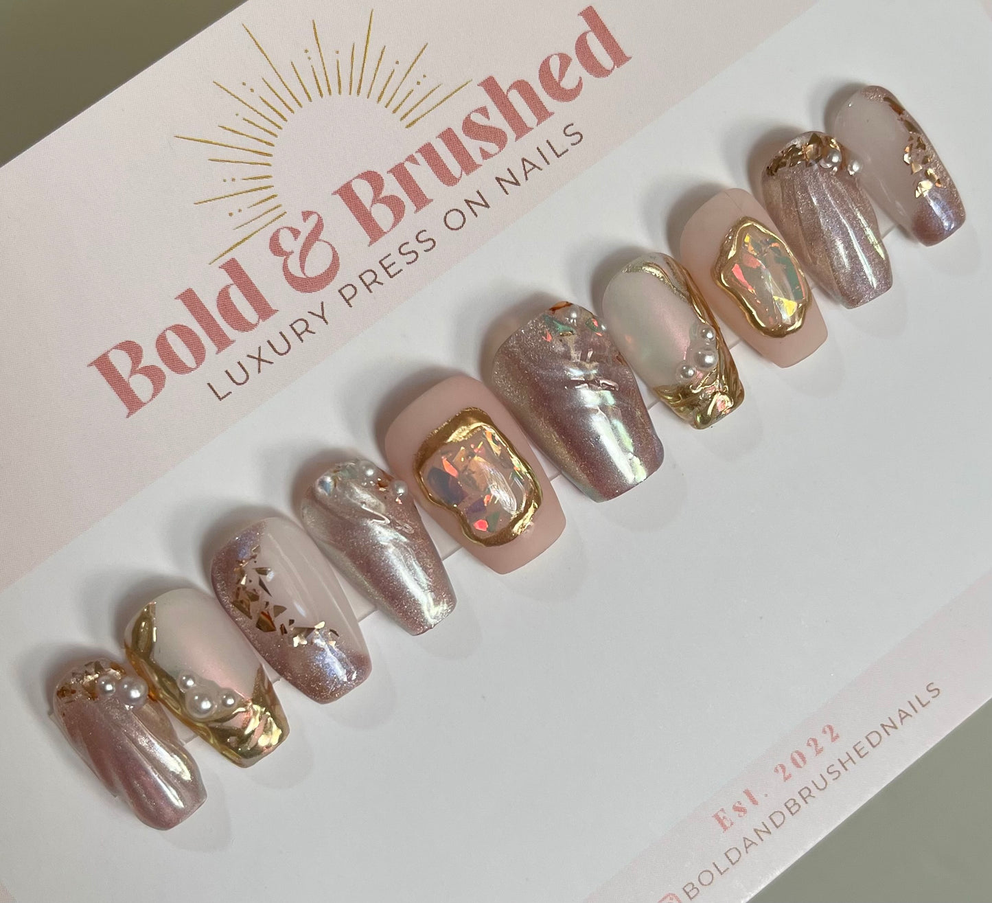 3D Gold Chrome, Pearls and Encapsulated Gems