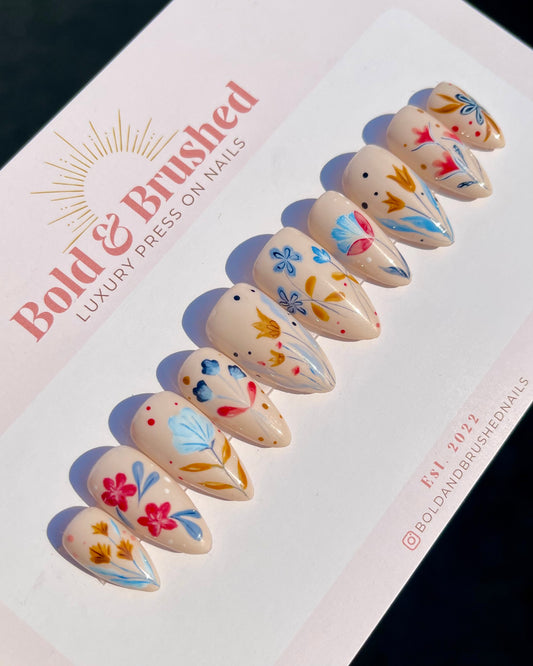 Vintage Florals Press On Nail Set